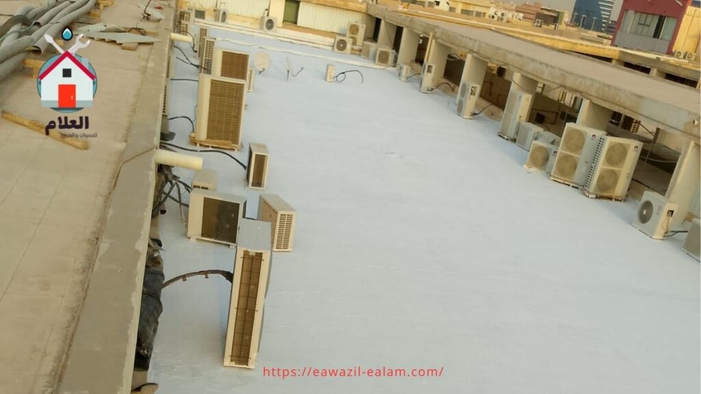 الاختلافات الأساسية بين العزل الحراري والمائي