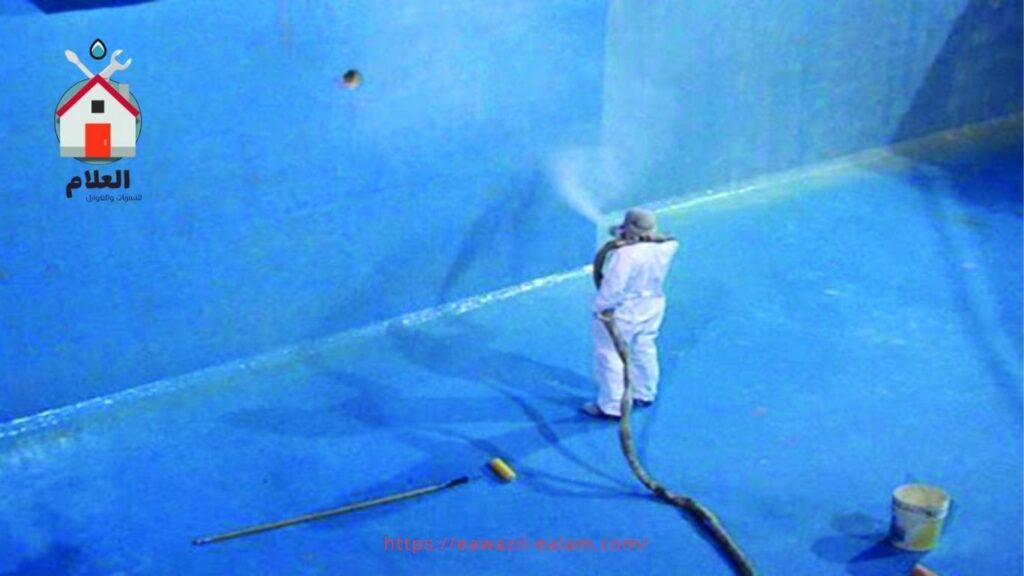 تنظيف وتعقيم الخزانات